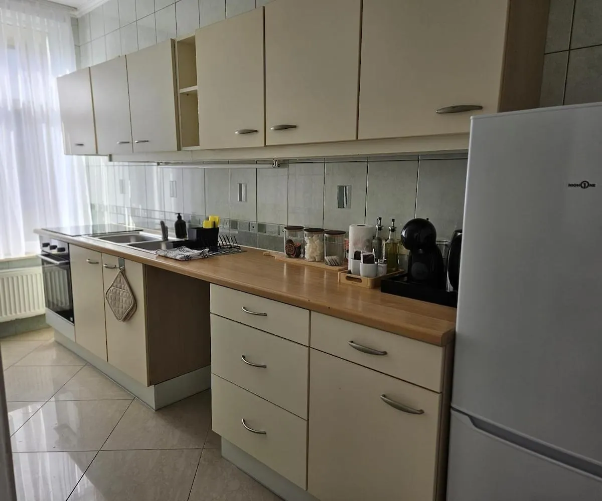 Proche Du Centre De Bruxelles Appartement 5 Personnes Apartmán