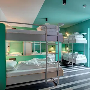 3* فندق Meininger Gare Du Midi