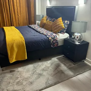2 Luxueuse A Jette Apartment
